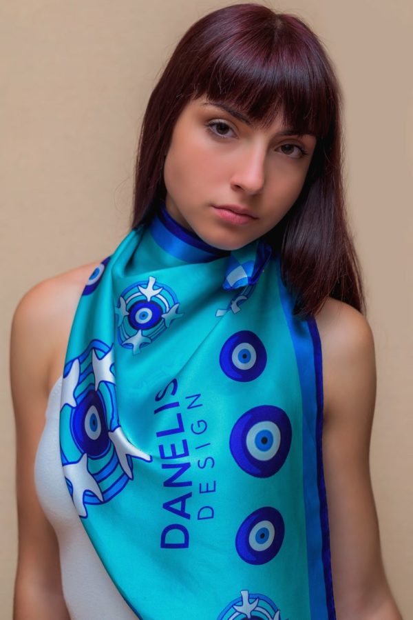 Σουφλιώτικο Μεταξωτό γυναικείο χειροποίητο μαντίλι – Γαλάζιο και τουρκουάζ– Μάτι 70 Χ 70 εκ.