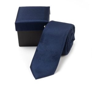 Ολομέταξη μπλε σκούρα γραβάτα με ανάγλυφα σχέδια GRA539D15